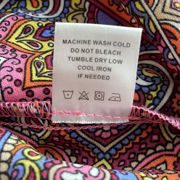 TACERA Top/ Blouse - Picture 12 of 12